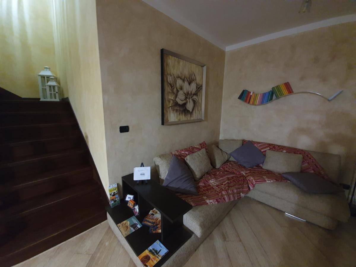 Hôtel A Casa Di Raffa à Pergine Valdarno Extérieur photo